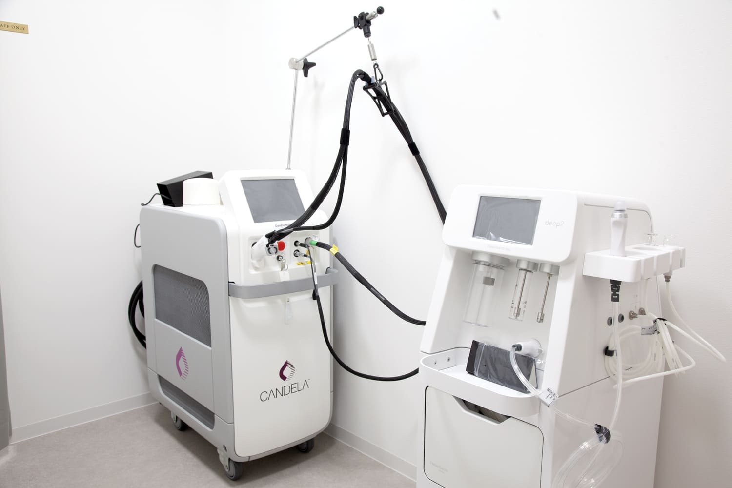 施設案内画像11｜沼津｜形成外科・皮膚科・美容外科｜肌とかたちのクリニック