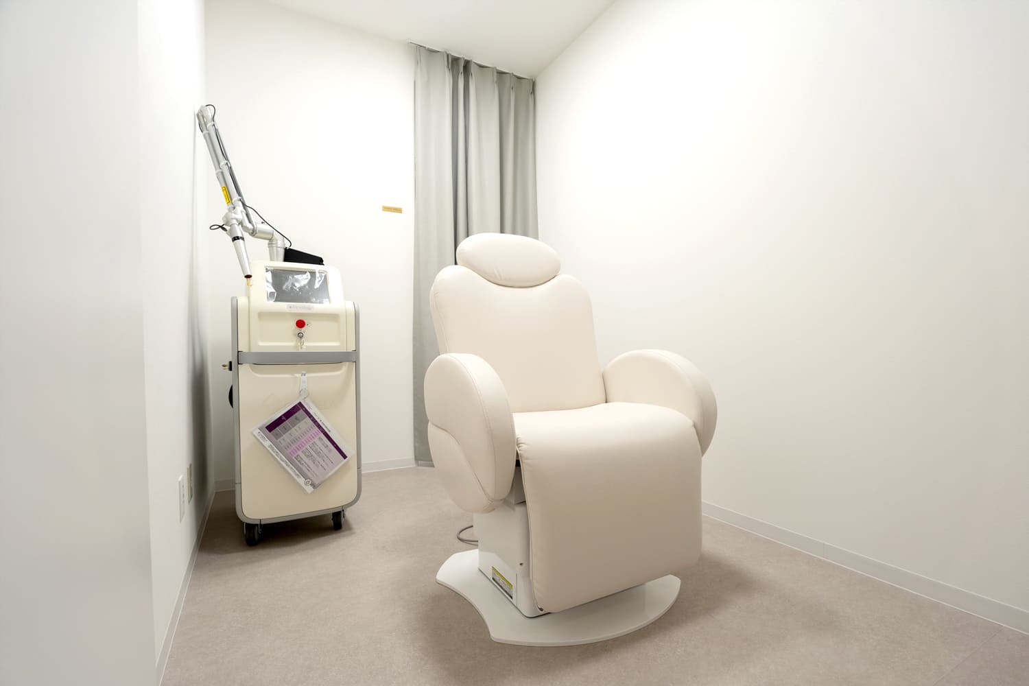 施設案内画像12｜沼津｜形成外科・皮膚科・美容外科｜肌とかたちのクリニック