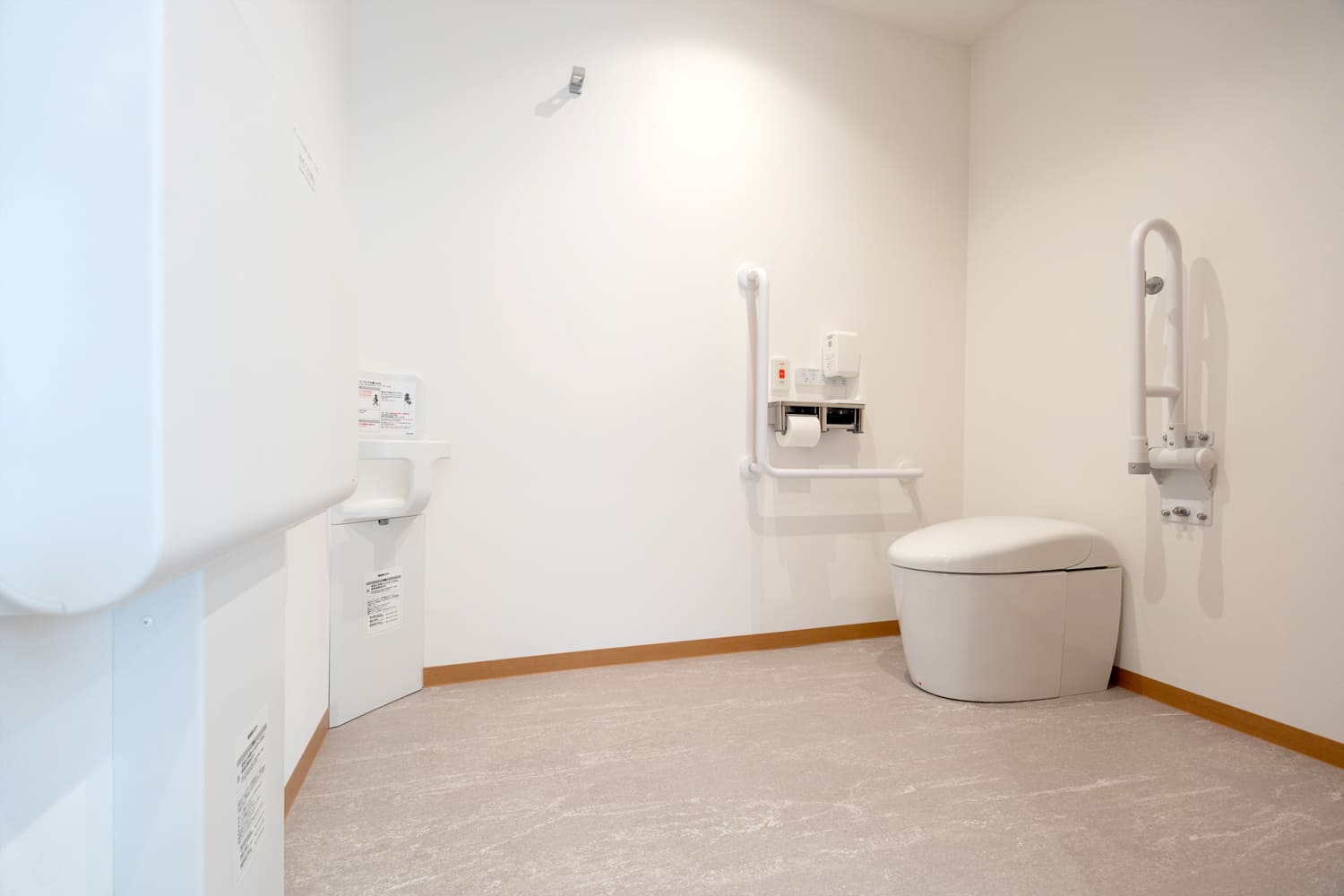 施設案内画像14｜沼津｜形成外科・皮膚科・美容外科｜肌とかたちのクリニック